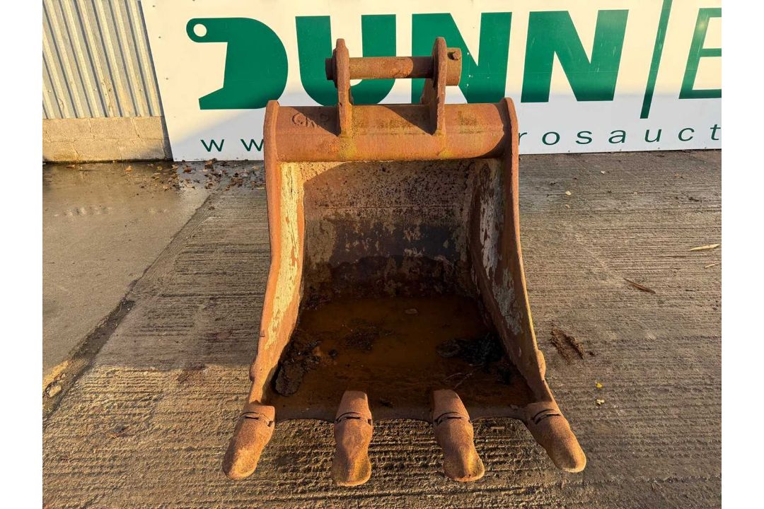 Used 42" Digging Bucket On 80mm Pins To Suit 20 Ton Excavator - Image 2 of 4