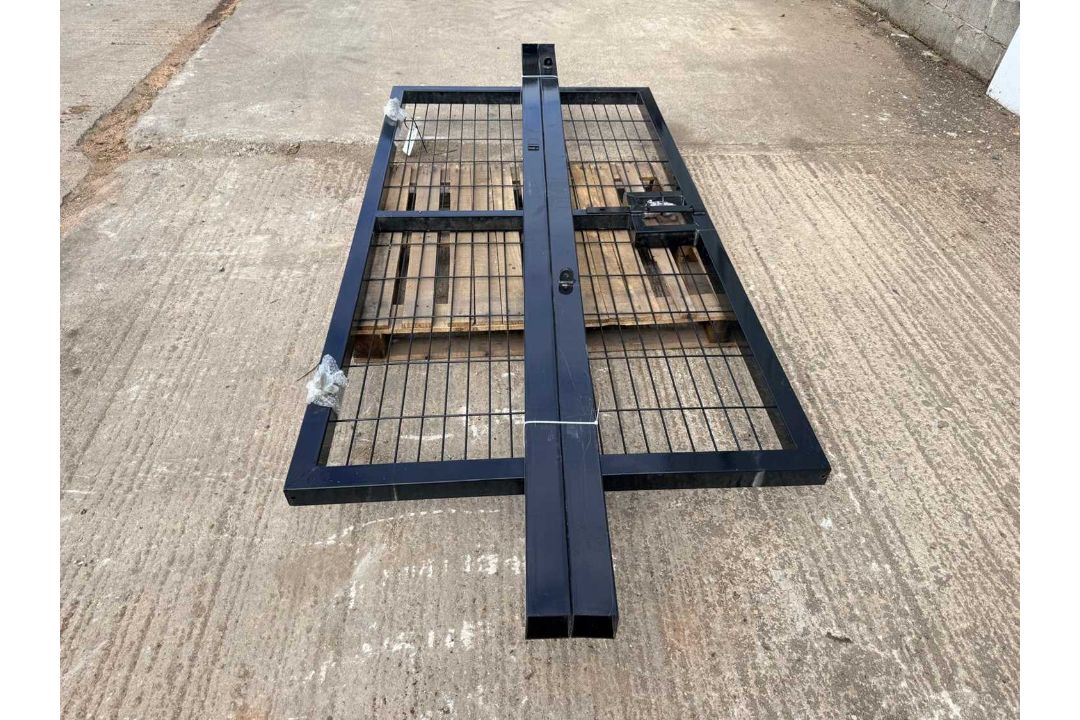 Unused Security Pedestrian Gates 4' X 8' & 2 Posts (Black) - Image 4 of 6