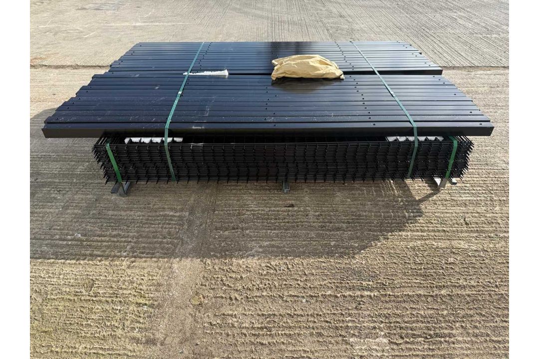 Unused Double Wire Security Fencing 1.8M X 2M, 25 Panels & 26 Posts & Fixings (Black) - Image 7 of 7