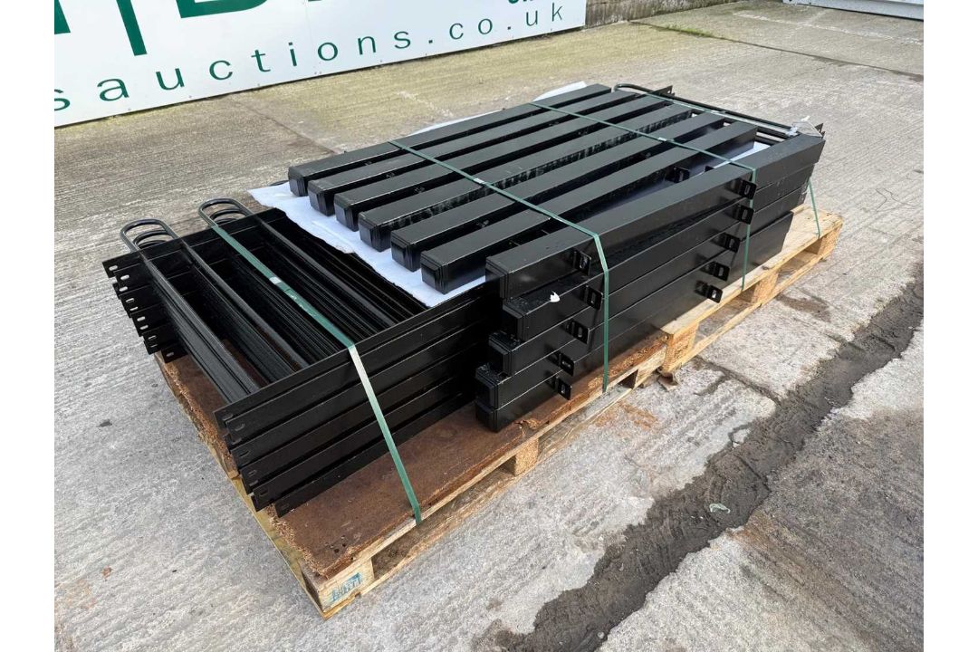 Unused Court Hoop Metal Fencing 2.4m x 900mm High 10 Of & 11 Posts - Image 1 of 4