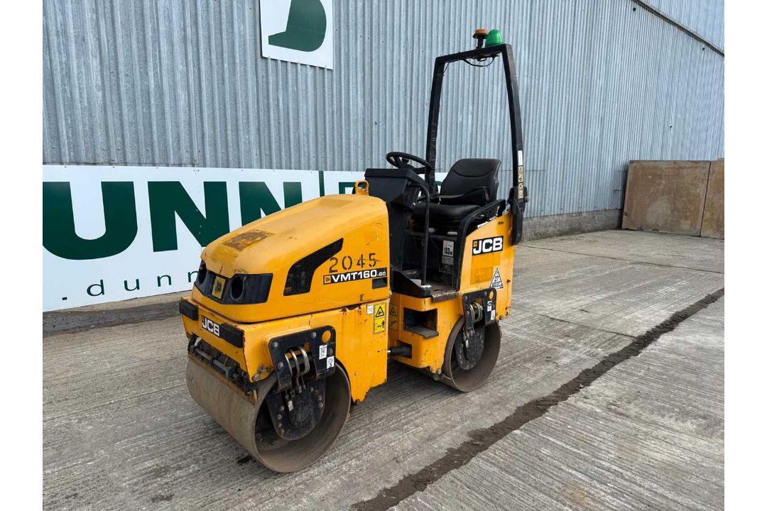 2017 JCB VMT160-80 Double Drum Vibrating Roller. Roll Bar, Work Lights. - Image 1 of 17