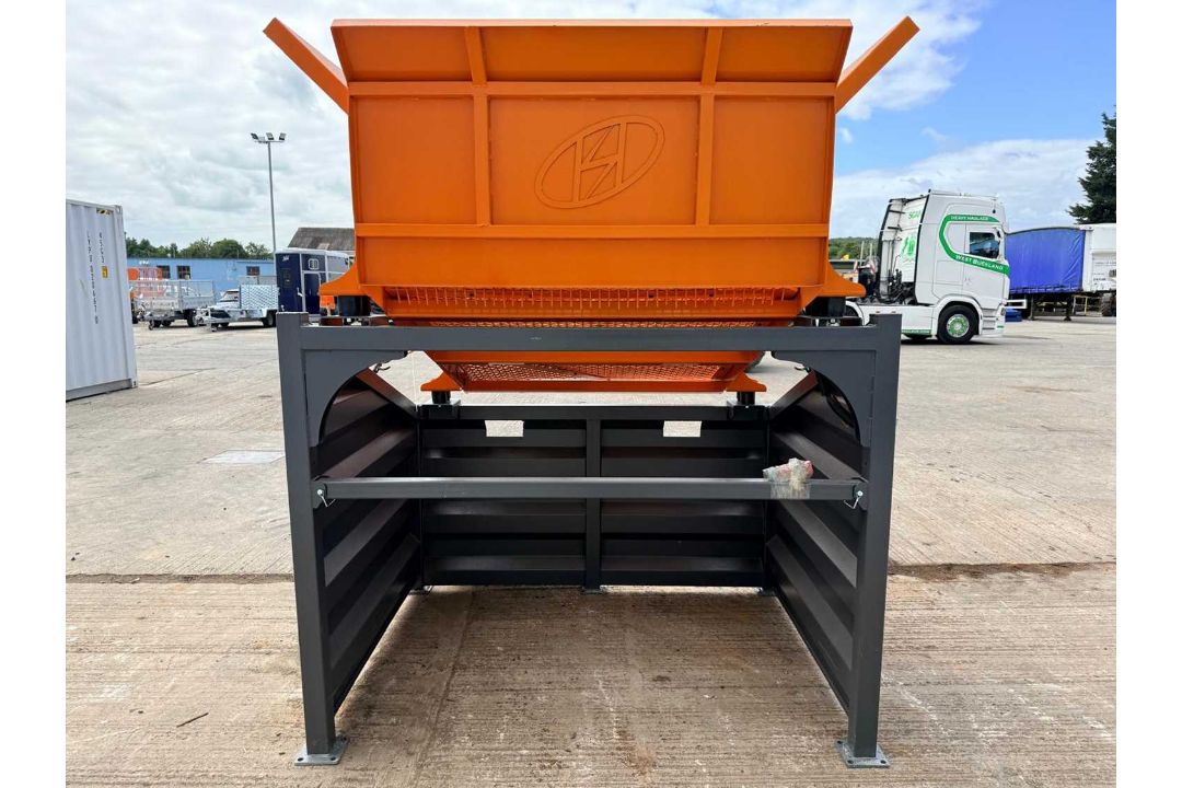 Unused Vibratory Screen 004-05-68-01, 3 Phase Soil Screener - Image 6 of 10