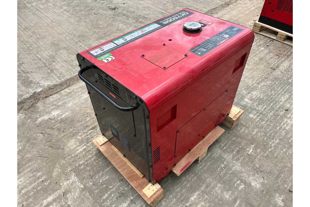 Unused Cameo CK7500S 3 Phase Silent Diesel Generator - Image 4 of 8