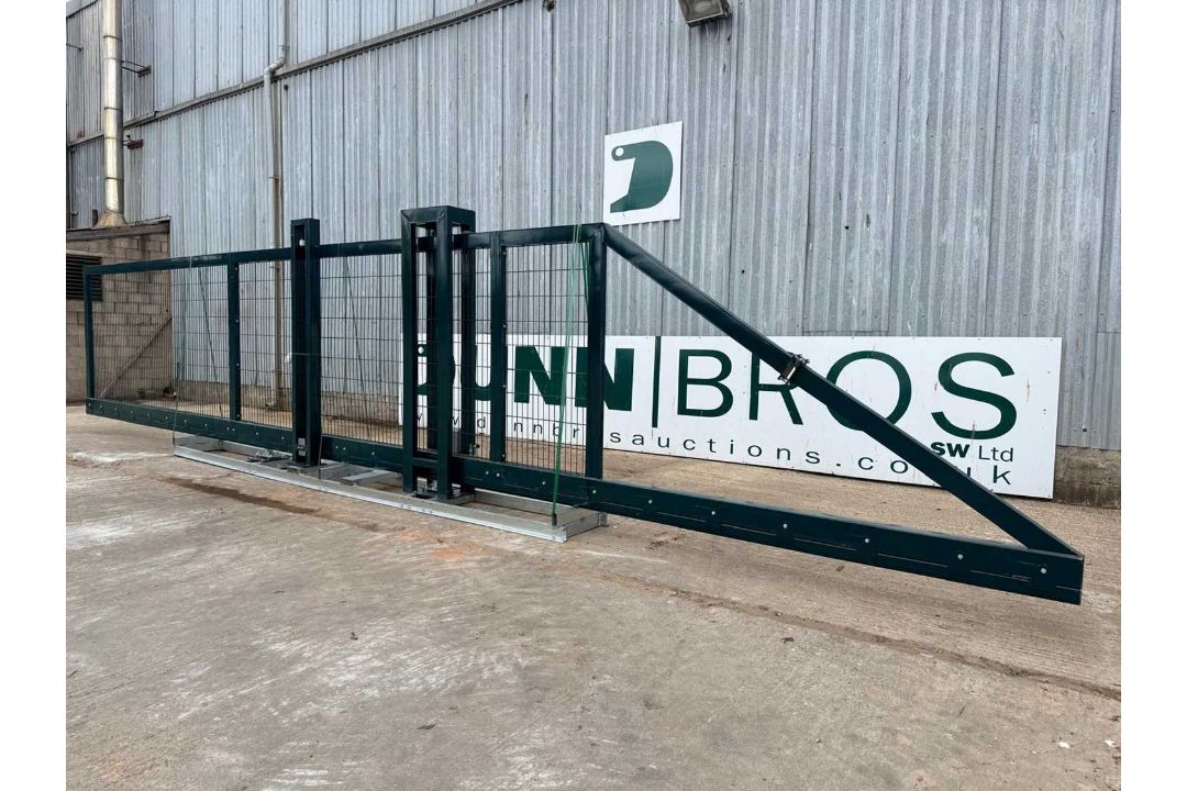 Unused 40' Mesh Cantilever Gate With Fobs & Keys (Green) Panel 10M x 2.1M - Image 3 of 12
