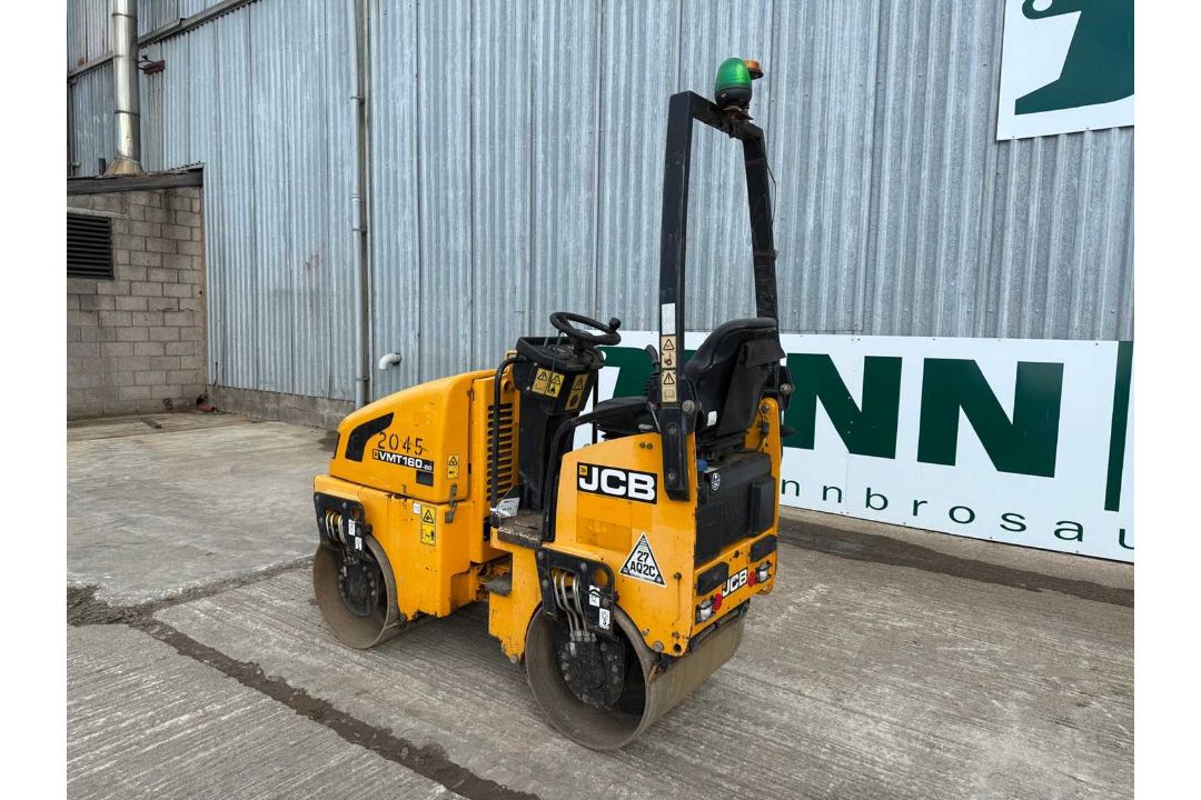 2017 JCB VMT160-80 Double Drum Vibrating Roller. Roll Bar, Work Lights. - Image 3 of 17