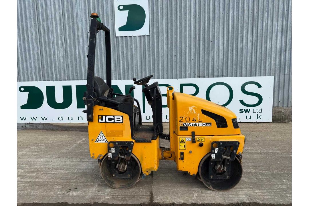 2017 JCB VMT160-80 Double Drum Vibrating Roller. Roll Bar, Work Lights. - Image 6 of 17