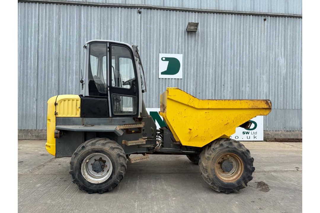 2016 Wacker Neuson DW60 6Ton 4WD Dumper, Enclosed Cab, Rear View Safety Camera, Hydrostatic Drive - Image 6 of 26