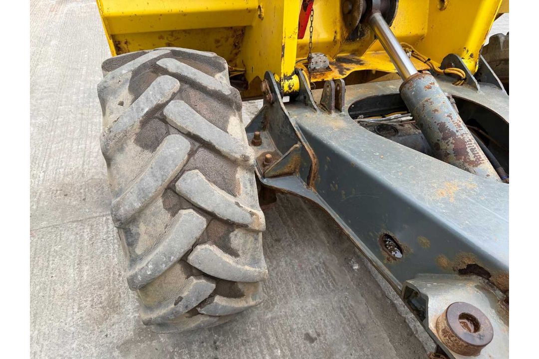 2016 Wacker Neuson DW60 6Ton 4WD Dumper, Enclosed Cab, Rear View Safety Camera, Hydrostatic Drive - Image 14 of 26