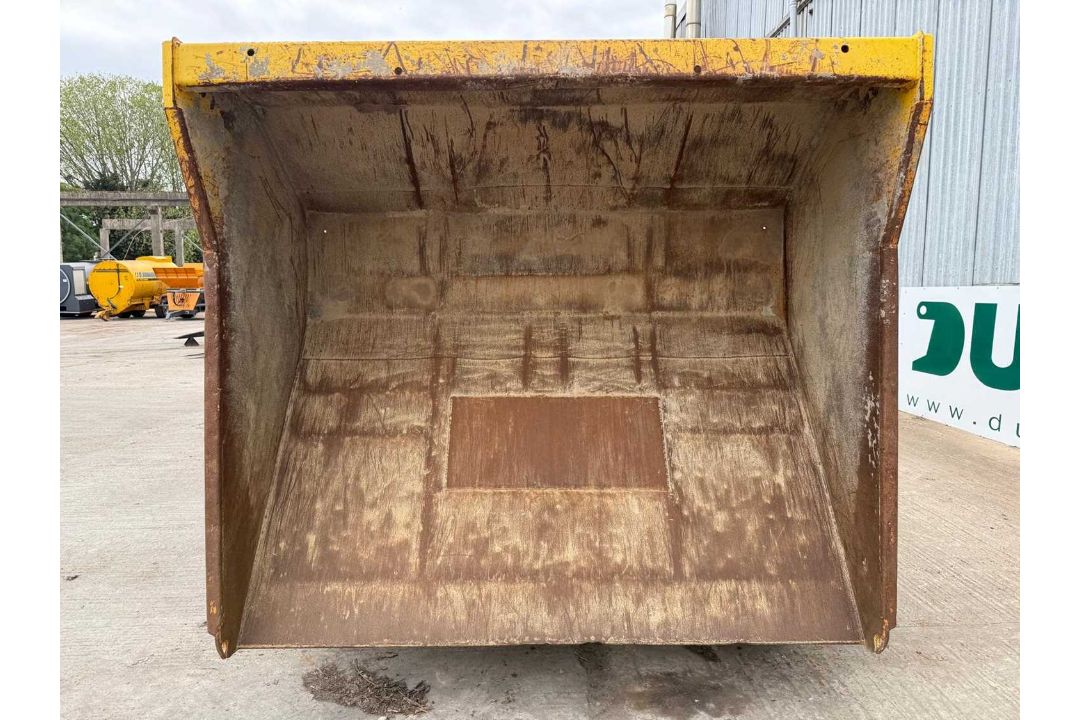 2016 Wacker Neuson DW60 6Ton 4WD Dumper, Enclosed Cab, Rear View Safety Camera, Hydrostatic Drive - Image 13 of 26