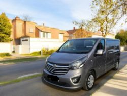 **(ONLY 124 K MILEAGE)** 2017 VAUXHALL VIVARO 2900 SPORT LWB VAN >>--NO VAT ON HAMMER--<<
