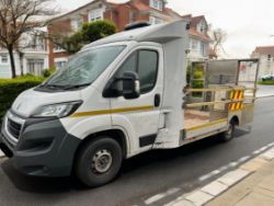 **(ONLY 77K MILEAGE)** PEUGEOT BOXER 335 L2H1 LOW LOADER TRAFFIC VEHICLE 2022 (71 REG)
