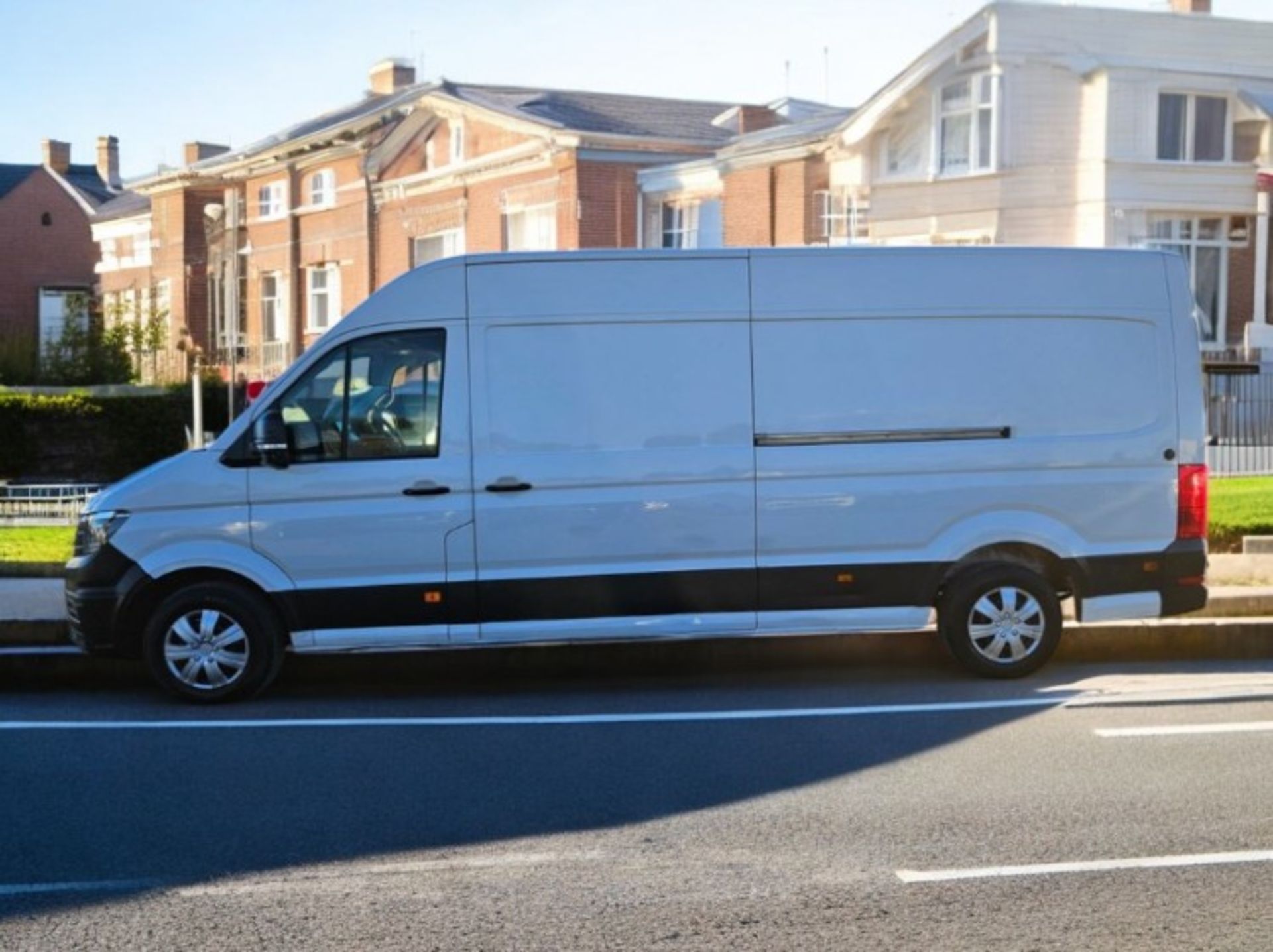 **(ONLY 95K MILEAGE)*2022 VOLKSWAGEN CRAFTER CR35 TRENDLINE TDI L3 LWB - Image 5 of 13