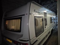 2019 FENDT DIAMOND 700 – ISLAND BED LUXURY TOURING CARAVAN >>--NO VAT ON HAMMER--<<
