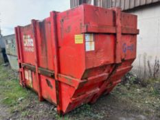 12/14 YARD ENCLOSED COMPACTOR CHAINLIFT SKIP