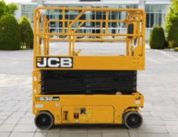 2021 JCB S3246E 12M ELECTRIC SCISSOR LIFT 96 HOURS 320KG CAPACITY
