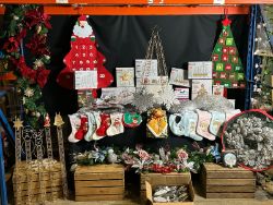 BRANDED PRODUCTS LIGHTS, DECORATIONS, WATER SPINNERS, LIGHT SCULPTURES & MUCH MORE! £10000