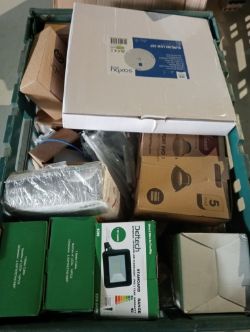 MIXED DIY TOOLS HOME PLUMBING ELECTRICAL JOBLOT CRATE IDEAL FOR RESELLERS C4