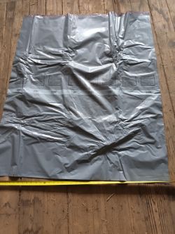 300 X LARGE MAIL/ PACKAGING BAGS - SIZE 1041 × 1193 +50MM LIP