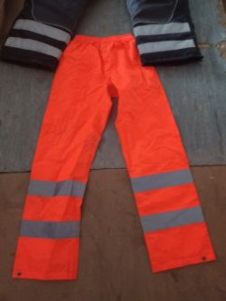 MIX PALLET OF WORK WEAR