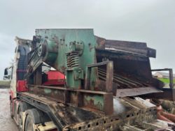 3 WAY SPLIT ELECTRIC SCREENER / SCREEN HEAD