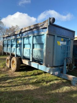 SITE CLEARANCE - DIGGERS, FORKLIFTS, AGRICULTURAL MACHINERY, TRACTORS, SCISSOR LIFTS, DUMPERS, MACHINERY & PLANT Ends Thur 8th Jan 11am