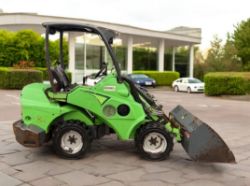2008 AVANT 528 4X4 TELESCOPIC LOADER