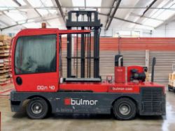 **(INCLUDES CHARGER)**BULMOR DGN40-12-45D SIDELOADER