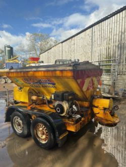 2012 ECON SALT SPREADER / GRITTER – TOWABLE – YANMAR DIESEL