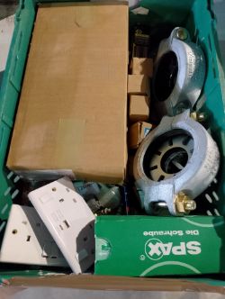 MIXED DIY TOOLS HOME PLUMBING ELECTRICAL B28 JOBLOT CRATE IDEAL FOR RESELLERS B28