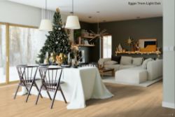 30 X PACKS (74.7M2) EGGER 7MM LIGHT OAK LAMINATE FLOORING 2.49M2/PACK RRP £1,400