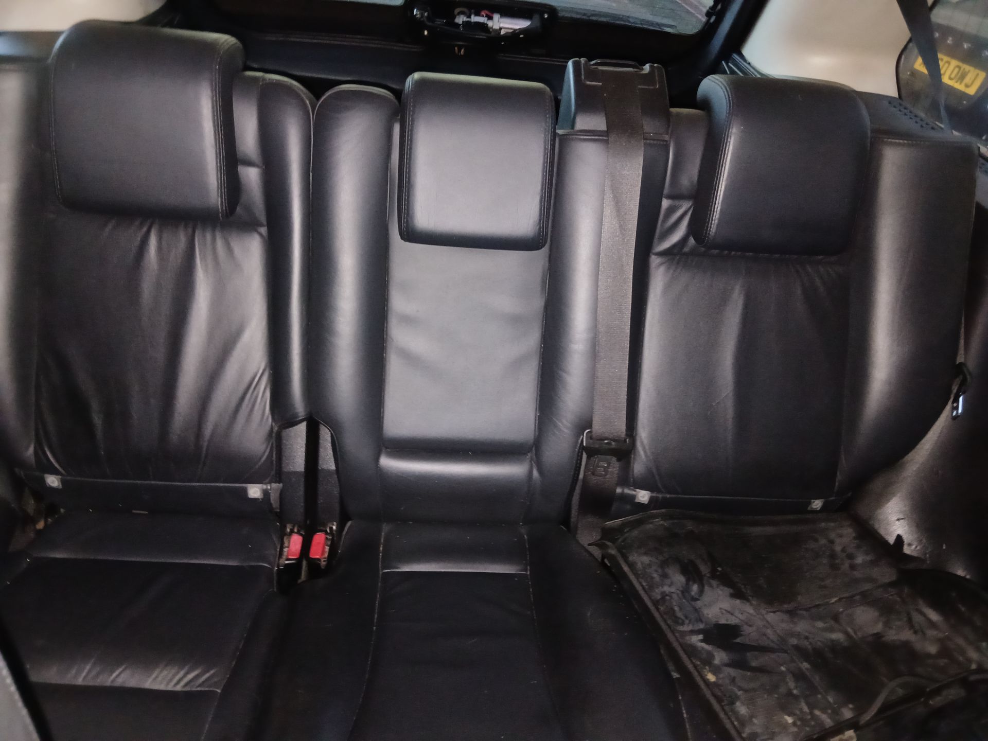 2006 LAND ROVER RANGE ROVER SPORT TDV6 HSE A – 2.7 DIESEL >>--NO VAT ON HAMMER--<< - Image 8 of 11