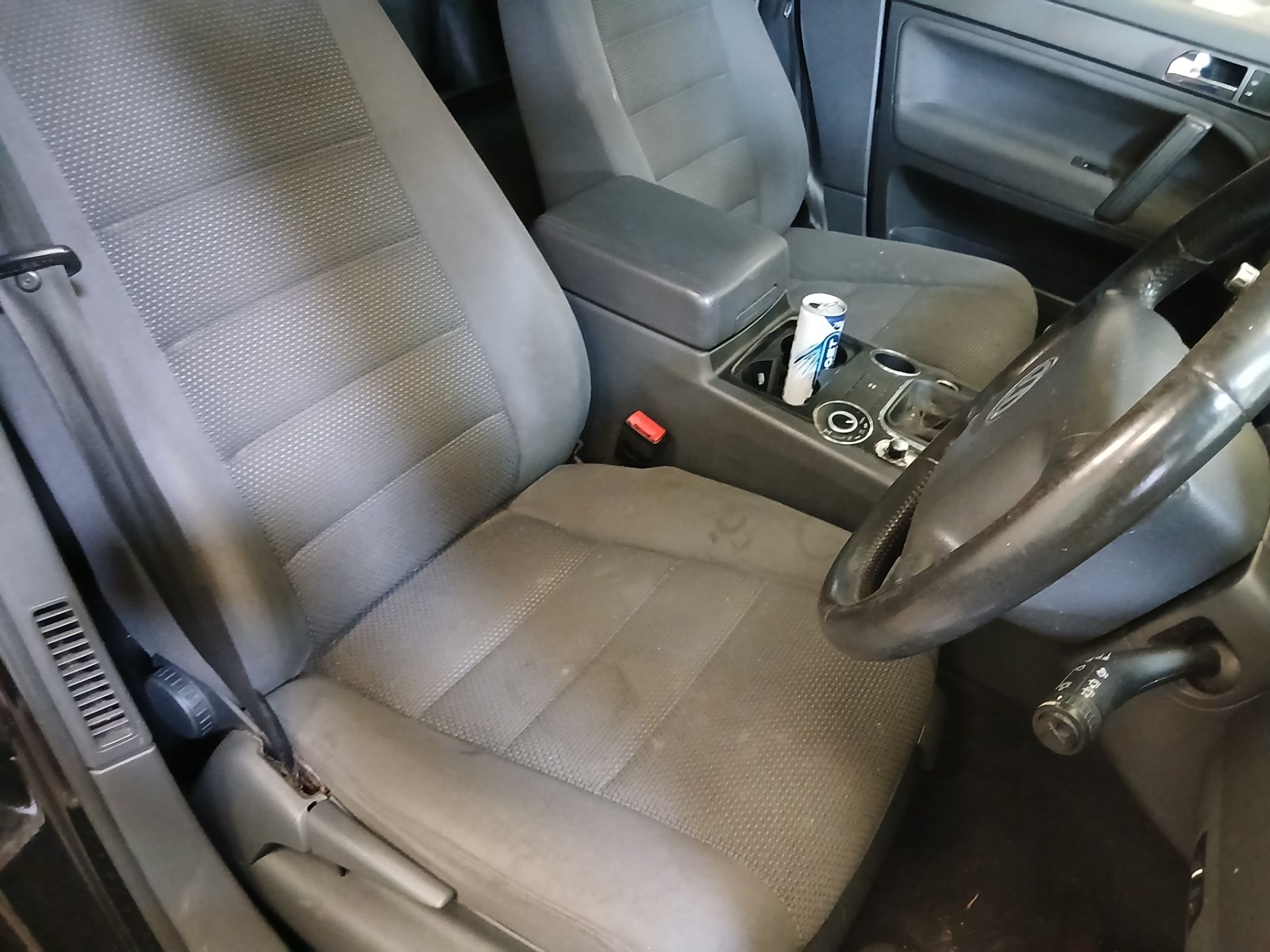 2006 VOLKSWAGEN TOUAREG TDI – 2.5 DIESEL MANUAL SUV >>--NO VAT ON HAMMER--<< - Image 8 of 12