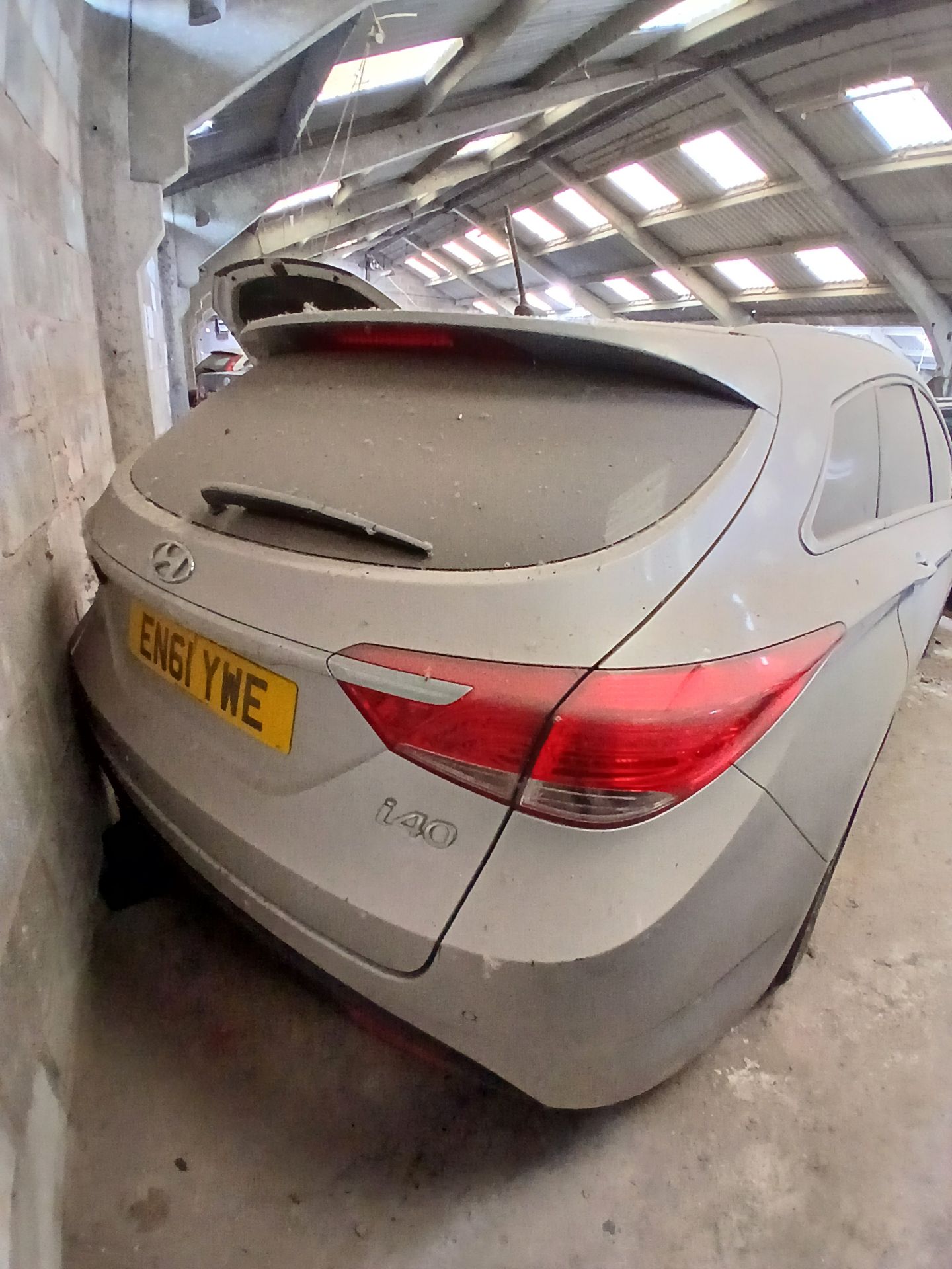 2012 HYUNDAI I40 STYLE GDI – 1.6 PETROL – MANUAL – SILVER – ESTATE >>--NO VAT ON HAMMER--<< - Image 3 of 13