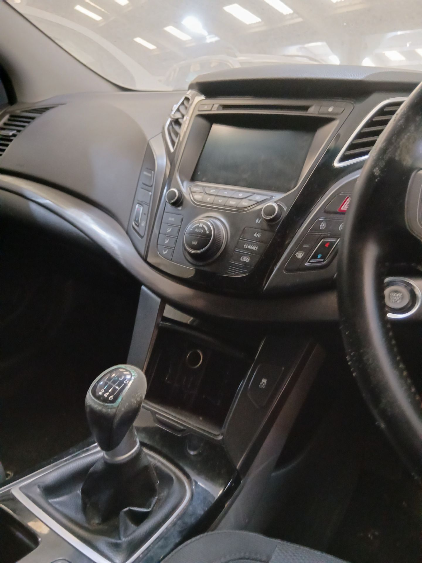 2012 HYUNDAI I40 STYLE GDI – 1.6 PETROL – MANUAL – SILVER – ESTATE >>--NO VAT ON HAMMER--<< - Image 7 of 13
