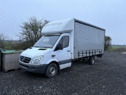 MERCEDES BENZ AUTO CURTAINSIDER READ DESC