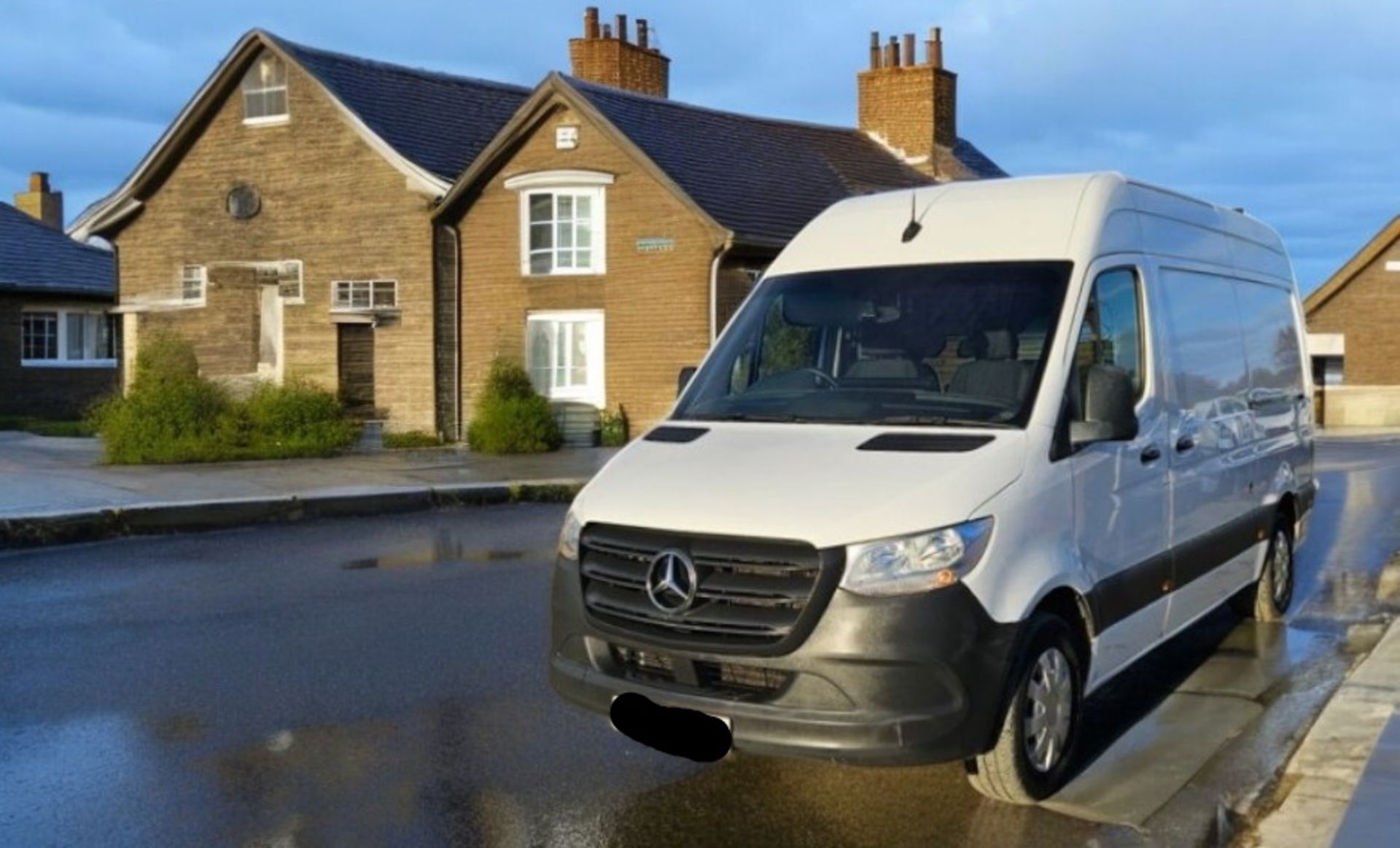 **(ONLY 76K MILEAGE)** 2020 MERCEDES-BENZ SPRINTER 315 PROGRESSIVE CDI MWB PANEL VAN – DIESEL - Image 4 of 13