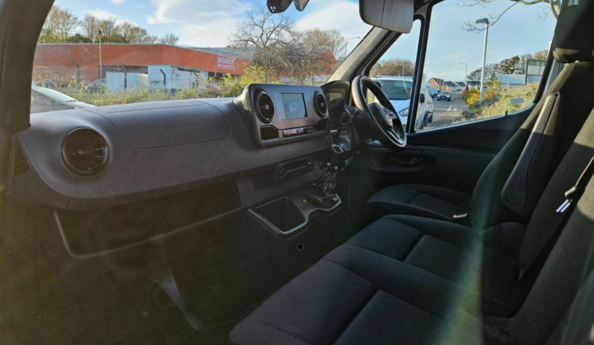 **(ONLY 76K MILEAGE)** 2020 MERCEDES-BENZ SPRINTER 315 PROGRESSIVE CDI MWB PANEL VAN – DIESEL - Image 11 of 13