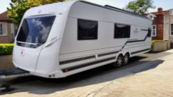 2023 TOURING CARAVAN – U-SHAPE LEATHER LOUNGE >>--NO VAT ON HAMMER--<<