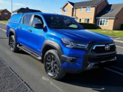**(ONLY 115K MILEAGE)** 2021 TOYOTA HILUX INVINCIB X D-4D4WD DCB A 2.8 DIESEL AUTOMATIC PICK UP BLUE