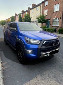 **(ONLY 53K MILEAGE)** 2022 TOYOTA HILUX INVINCIB X D-4D4WD DCB A 2.8 DIESEL AUTOMATIC PICK UP BLUE