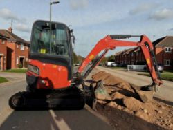 2022 KUBOTA U27-4 2.7T MINI EXCAVATOR / DIGGER – 2,253 HOURS