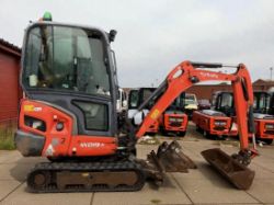 2015 KUBOTA KX019-4 1.9T MINI EXCAVATOR / DIGGER – 4,471 HOURS
