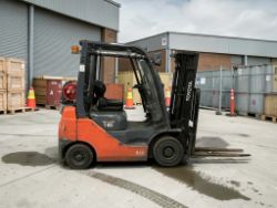 2019 TOYOTA 02-8FGF18 – 1.8T LPG FORKLIFT