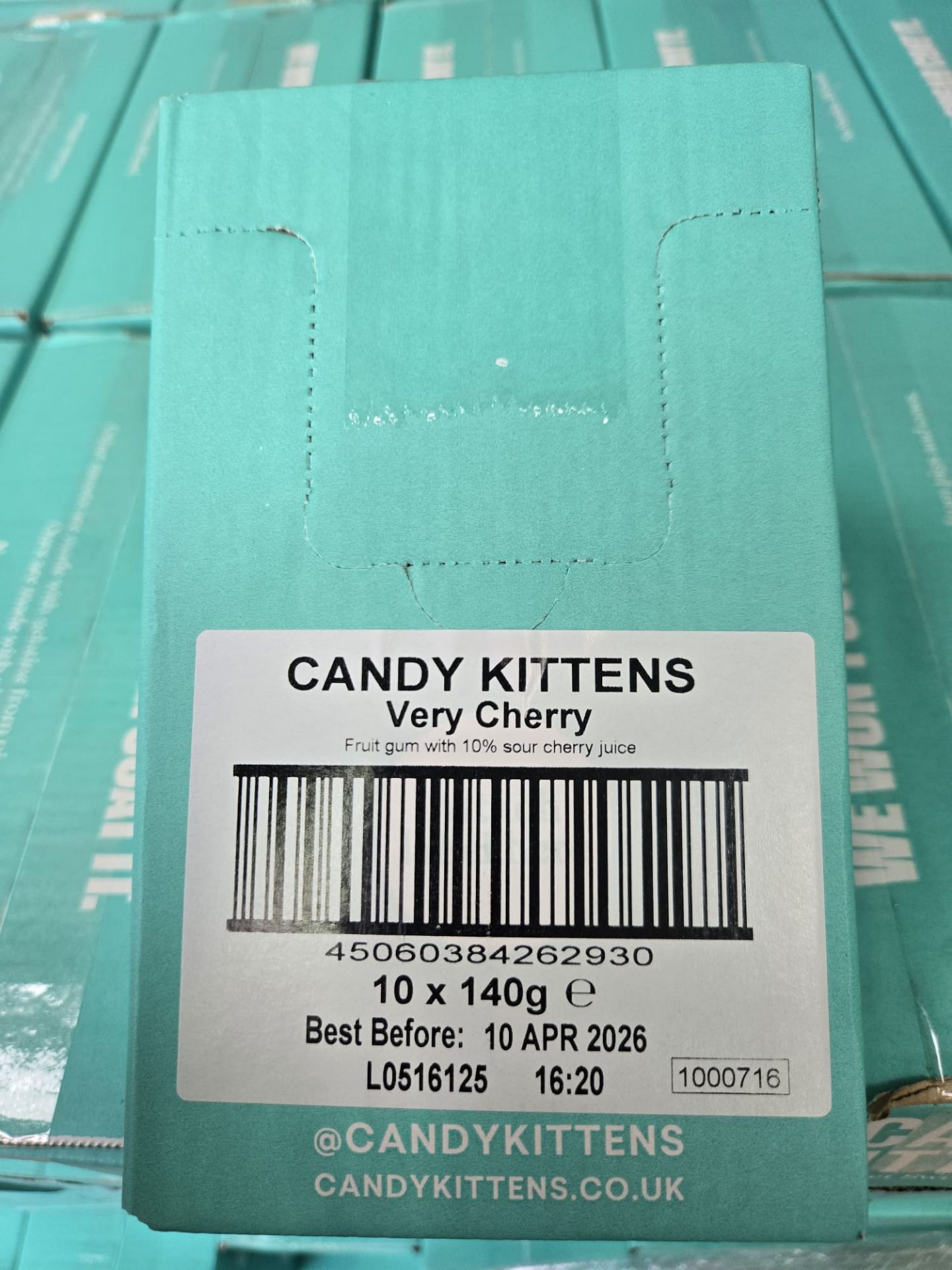 CANDY KITTENS SWEETS - VERY CHERRY FLAVOUR - 1600 PACKS - Image 4 of 6