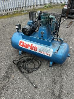 CLARKE INDUSTRIAL AIR COMPRESSOR