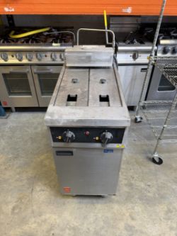 FALCON FRYER C/W FILTRATION SYSTEM