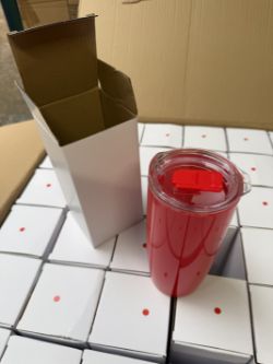 BOX OF 36 PLASTIC 530ML RED THERMAL TUMBLERS