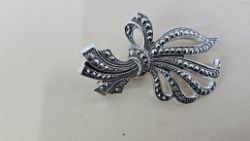 130 PC PIN BROCH