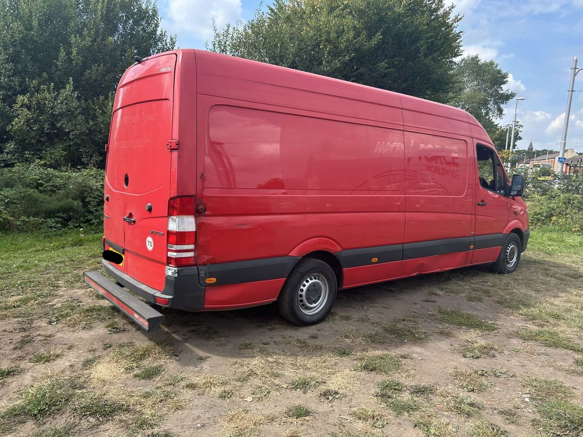 2015 MERCEDES-BENZ SPRINTER 310 CDI – 240,000 MILES –MANUAL / PANEL VAN >>--NO VAT ON HAMMER--<< - Image 2 of 9