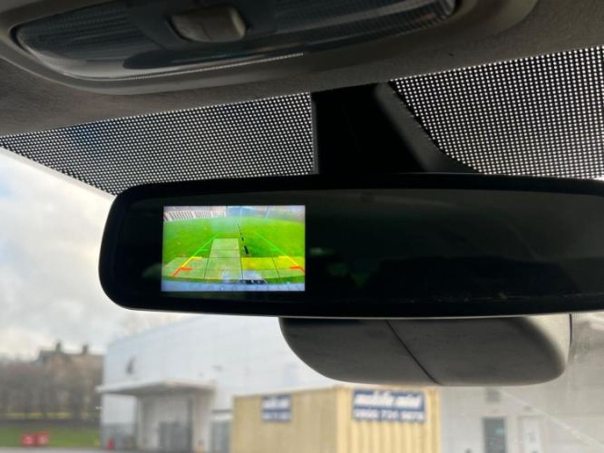 2013 FORD TRANSIT CUSTOM 2.2 TDCI 310 TREND L2 H1 5DR >>--NO VAT ON HAMMER--<< - Image 18 of 35